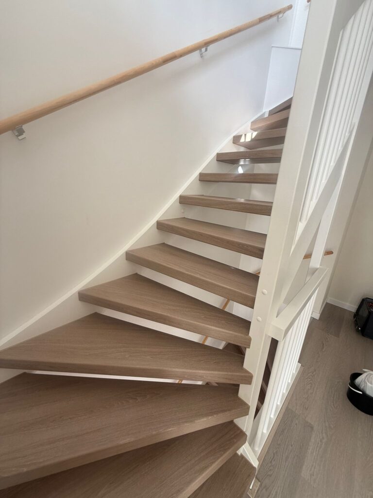 36f0dcd6-194d-4feb-9578-0a6eb43a6185